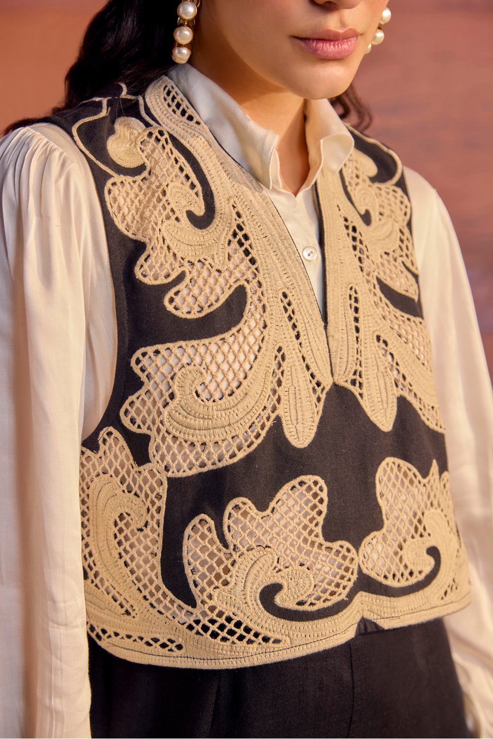 ジャケット・アウター CUTWORK EMBROIDERY JACKET CUTWORK EMBROIDERY JACKET