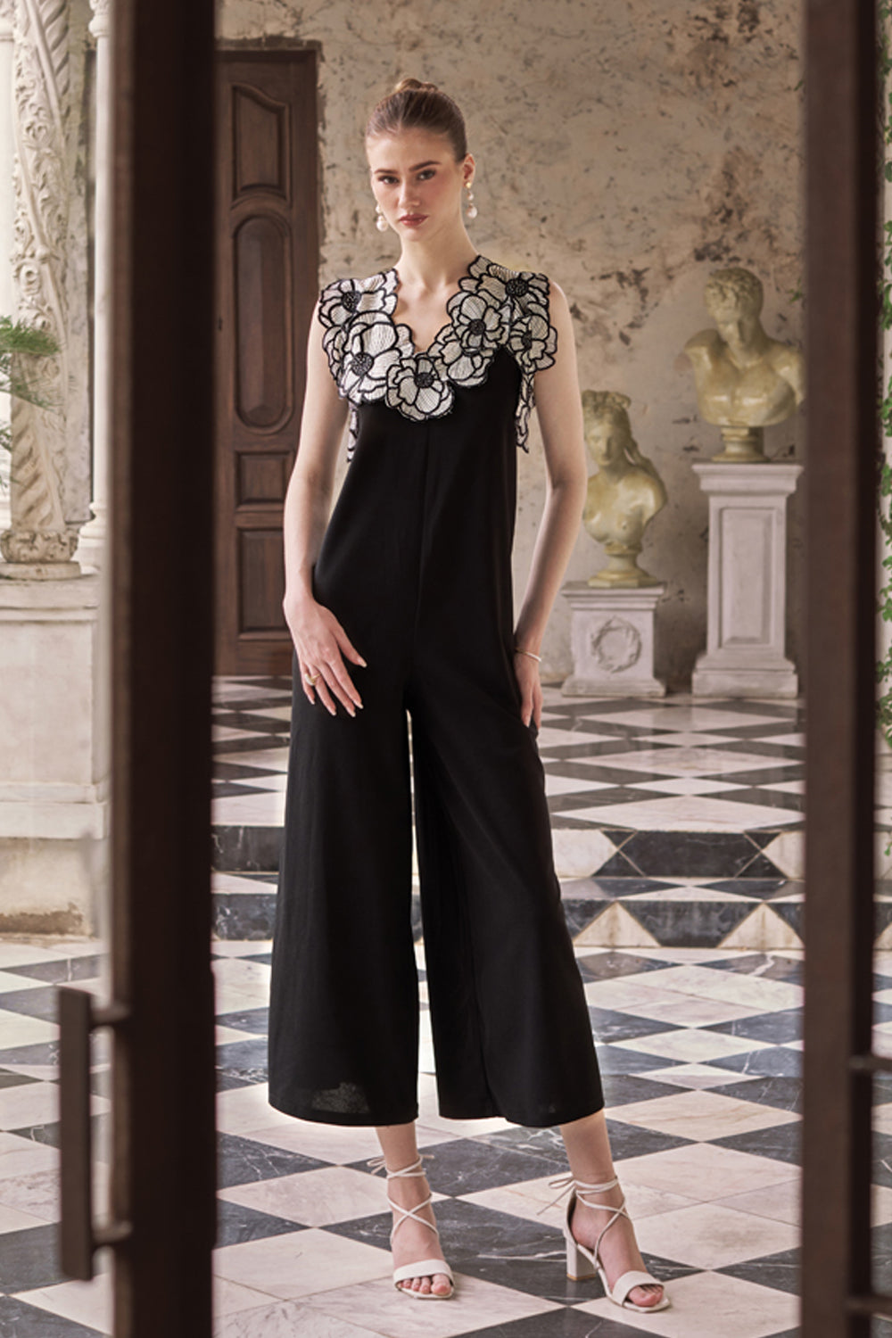 Monochrome Applique Flowers Jumpsuit – Boho Chic By Sukriti Jain