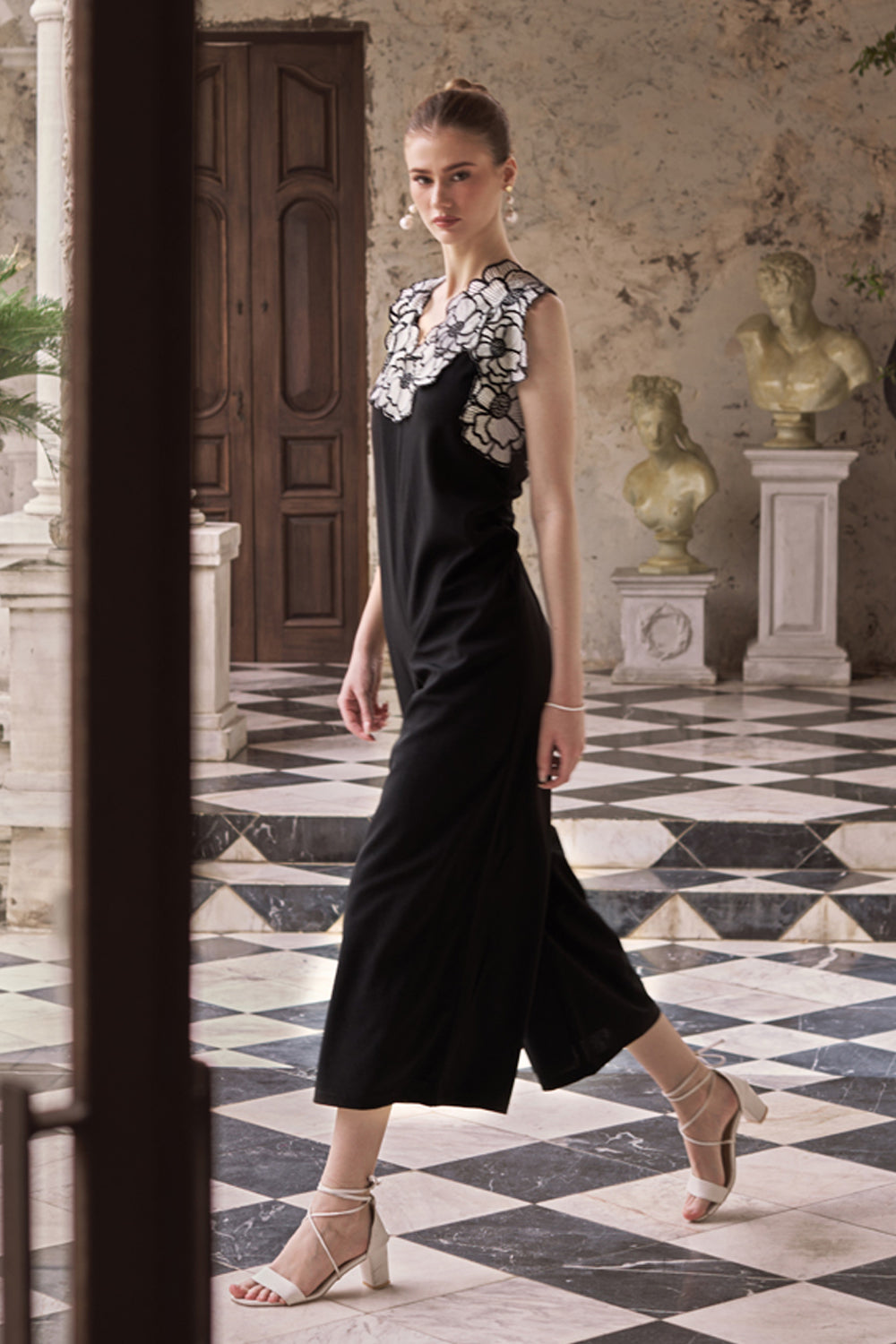 Monochrome Applique Flowers Jumpsuit – Boho Chic By Sukriti Jain